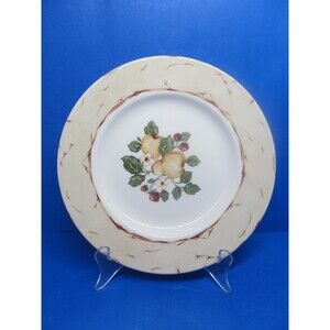 Wedgwood Home Amway Fruit Berries 9" Plate